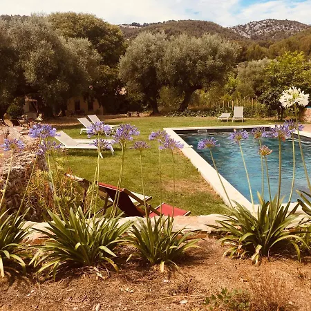 فندق مبيت وإفطار Bastide Sainte Trinide 4*