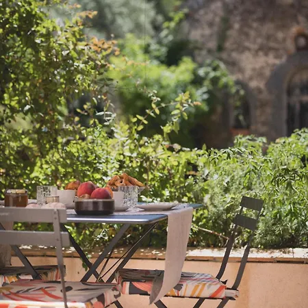 Bastide Sainte Trinide Frühstückspension Sanary-sur-Mer