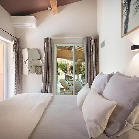 Bastide Sainte Trinide فندق مبيت وإفطار ساناري سور مير