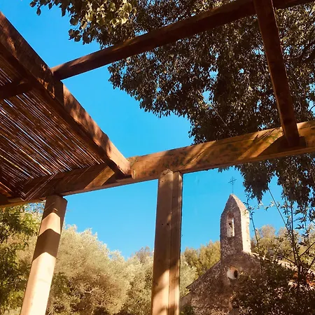 Bed & Breakfast Bastide Sainte Trinide 4*