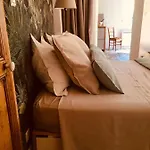 住宿加早餐酒店 Bastide Sainte Trinide