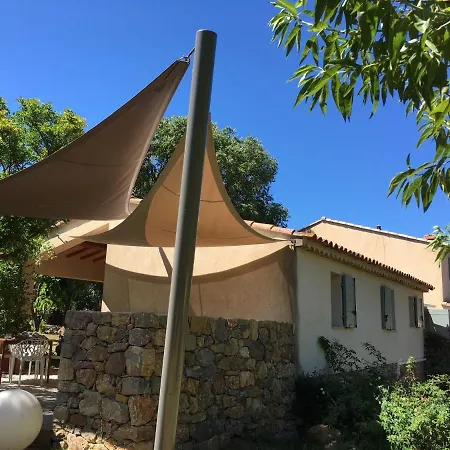 Bastide Sainte Trinide Отель типа 