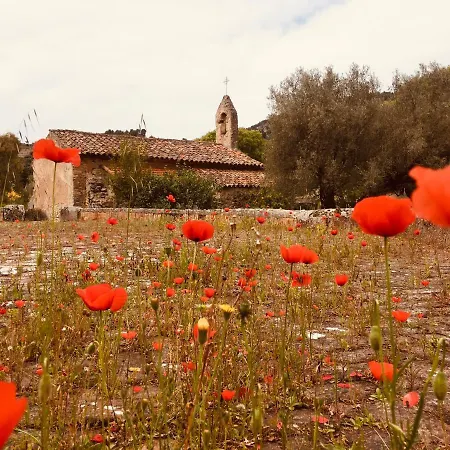 Bastide Sainte Trinide Bed & Breakfast